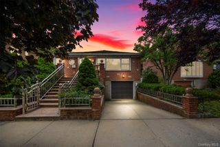 24420 73rd Avenue, Little Neck, NY 11362