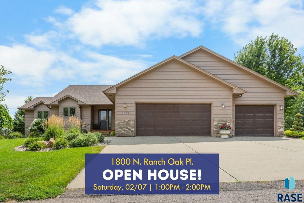 1800 N Ranch Oak Pl Place, Sioux Falls, SD 57110