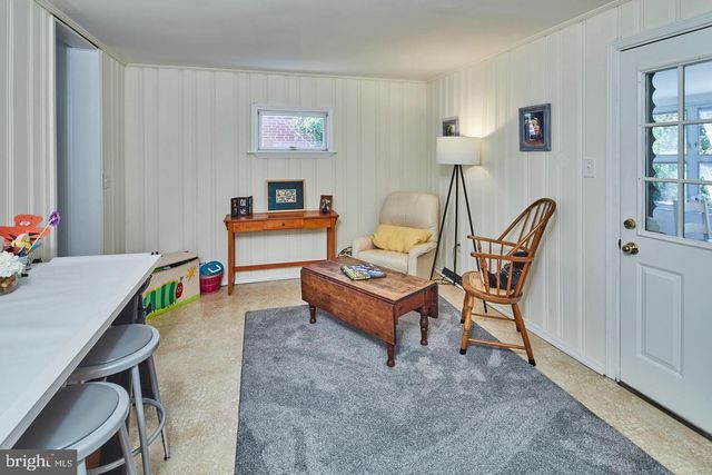 214 POTOMAC RD, Wilmington, DE 19803