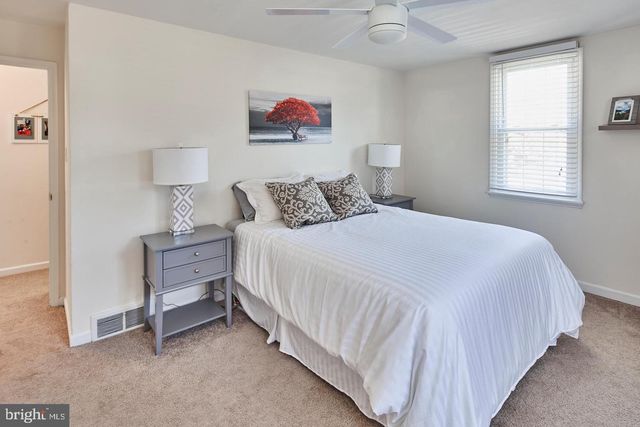 214 POTOMAC RD, Wilmington, DE 19803