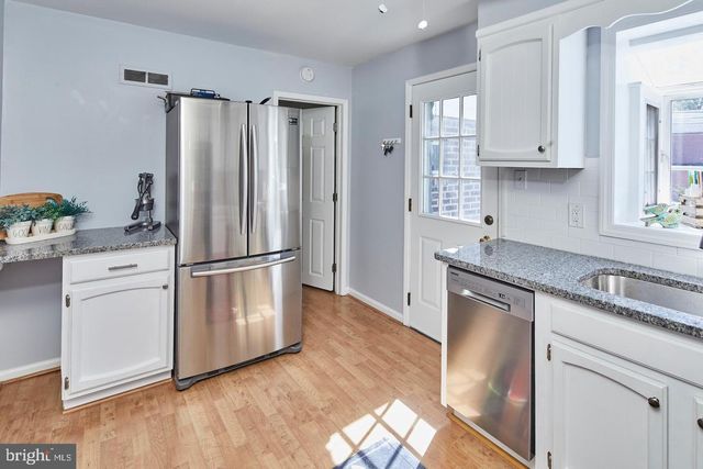 214 POTOMAC RD, Wilmington, DE 19803