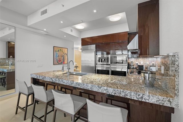 9703 Collins Ave 2515, Bal Harbour, FL 33154