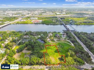 5116 PALM RIVER ROAD, Tampa, FL 33619