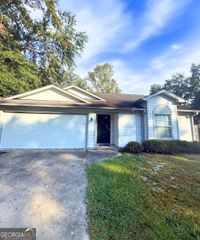 122 Royal Acres Circle, Kingsland, GA 31548