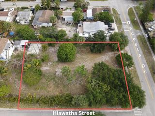 2619 Hiawatha Avenue, West Palm Beach, FL 33409