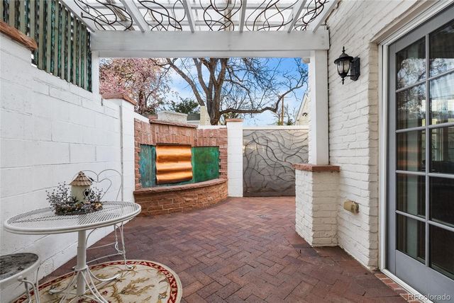 5530 E 6th Avenue, Denver, CO 80220