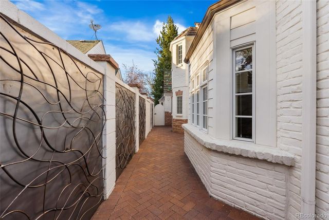 5530 E 6th Avenue, Denver, CO 80220