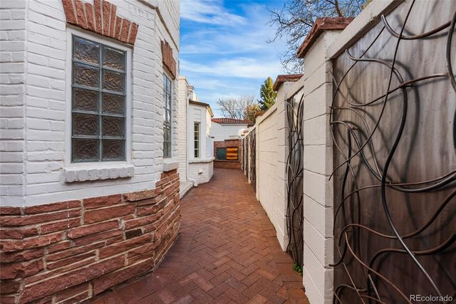 5530 E 6th Avenue, Denver, CO 80220