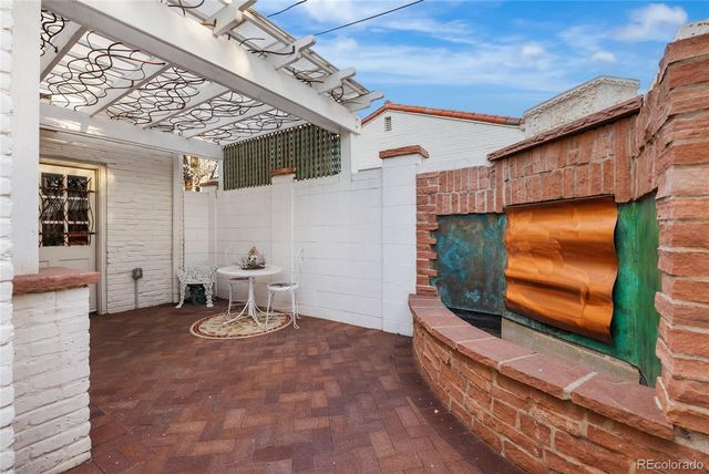 5530 E 6th Avenue, Denver, CO 80220