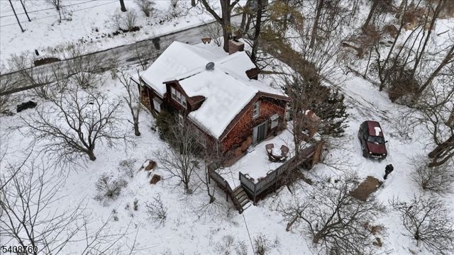 69 Kostenbader Rd, Hope Twp., NJ 07825