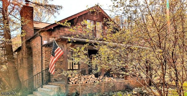 69 Kostenbader Rd, Hope Twp., NJ 07825