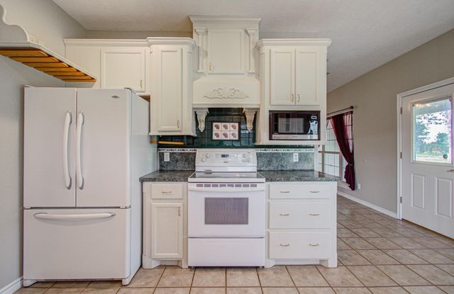 6081 Fm-3081, Willis, TX 77378
