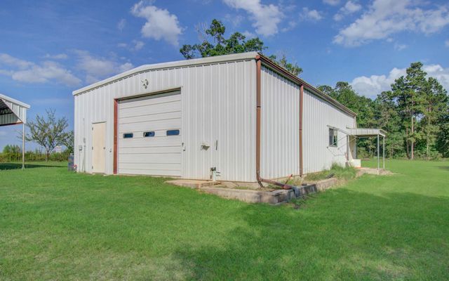 6081 Fm-3081, Willis, TX 77378