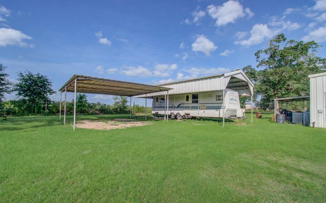 6081 Fm-3081, Willis, TX 77378