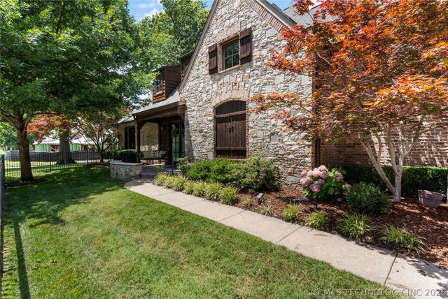 2549 S Evanston Avenue, Tulsa, OK 74114