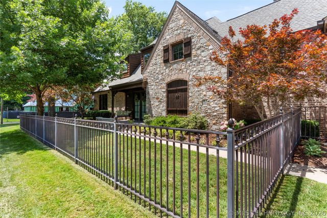 2549 S Evanston Avenue, Tulsa, OK 74114