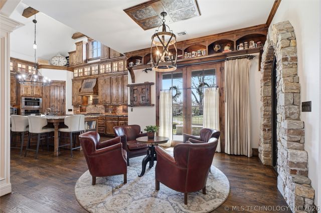 2549 S Evanston Avenue, Tulsa, OK 74114