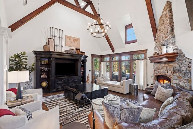 2549 S Evanston Avenue, Tulsa, OK 74114