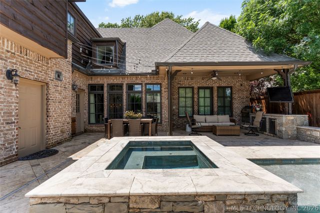 2549 S Evanston Avenue, Tulsa, OK 74114