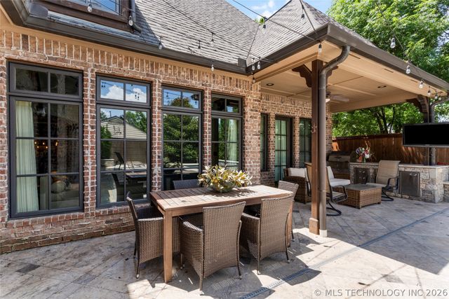 2549 S Evanston Avenue, Tulsa, OK 74114