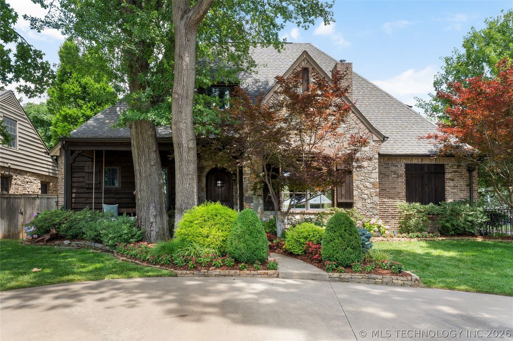 2549 S Evanston Avenue, Tulsa, OK 74114