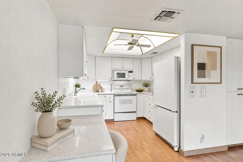 7820 E CAMELBACK Road 311, Scottsdale, AZ 85251 — photo 5