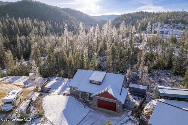 202 Silver Saddle CT, Pinehurst, ID 83850