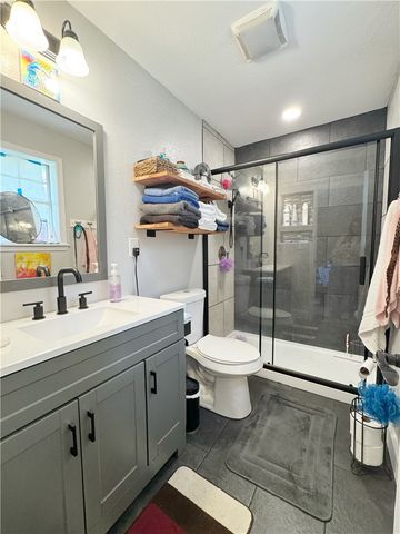 1035 E Gum Street, Russellville, AR 72802