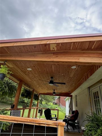 1035 E Gum Street, Russellville, AR 72802