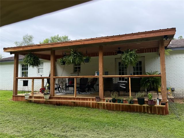 1035 E Gum Street, Russellville, AR 72802