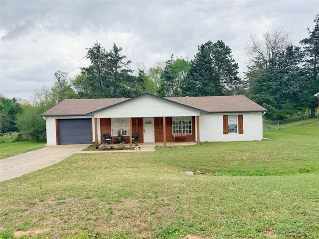 1035 E Gum Street, Russellville, AR 72802