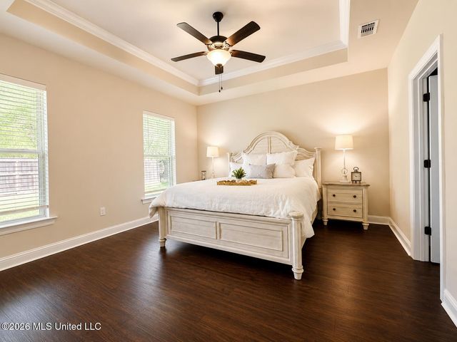 11456 Memphis Circle, Ocean Springs, MS 39564
