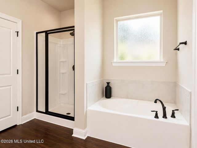 11456 Memphis Circle, Ocean Springs, MS 39564