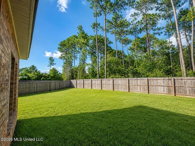 11456 Memphis Circle, Ocean Springs, MS 39564