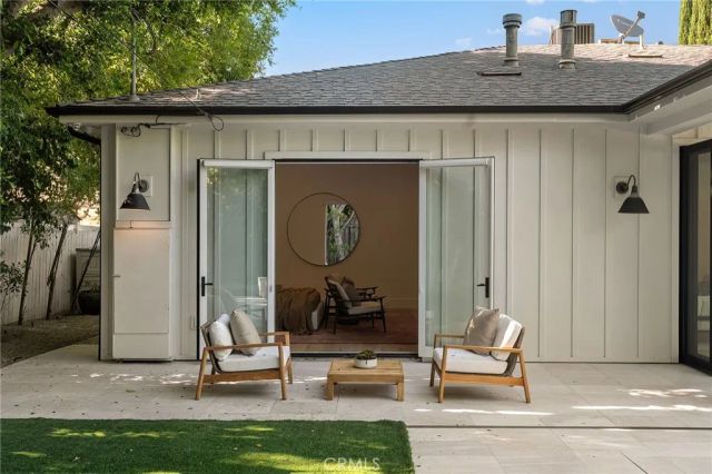 16130 Otsego Street, Encino, CA 91436