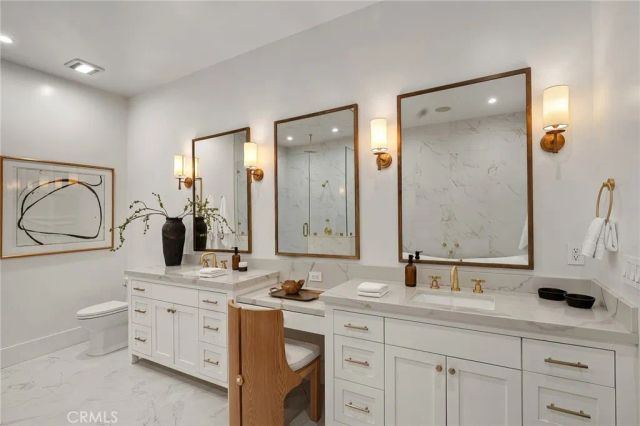 16130 Otsego Street, Encino, CA 91436