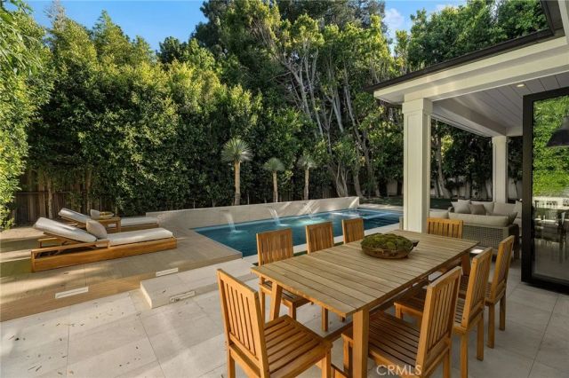 16130 Otsego Street, Encino, CA 91436