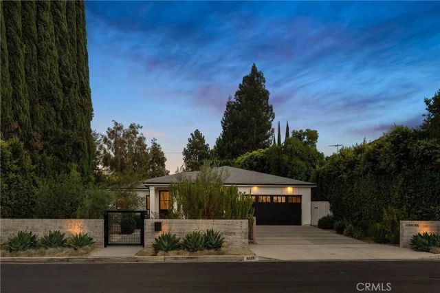 16130 Otsego Street, Encino, CA 91436