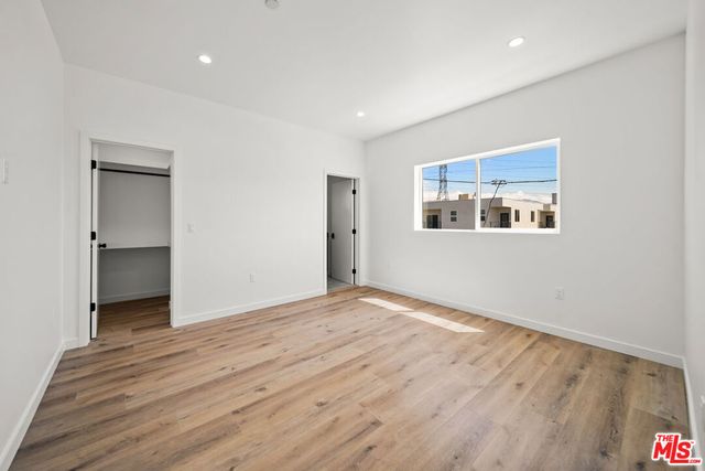 6049 Craner Avenue 2, North Hollywood, CA 91606