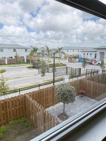 17953 SW 359th St, Homestead, FL 33034