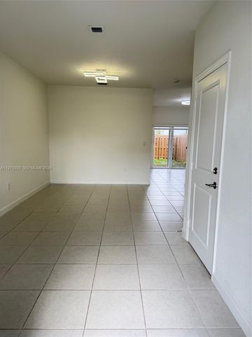 17953 SW 359th St, Homestead, FL 33034