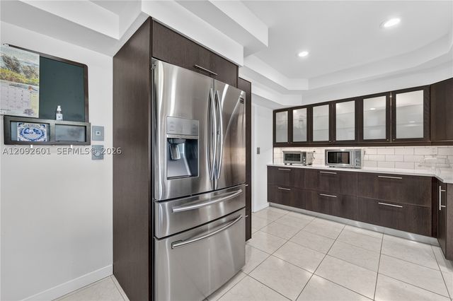 5405 Bayberry Ln, Tamarac, FL 33319