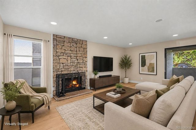 9867 E Peakview Avenue E06, Englewood, CO 80111