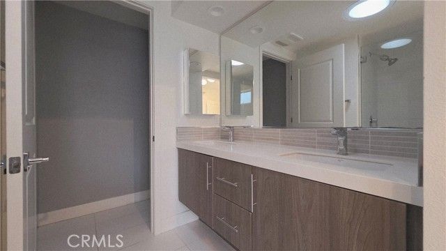 3309 Aria Lane, Los Angeles, CA 90034