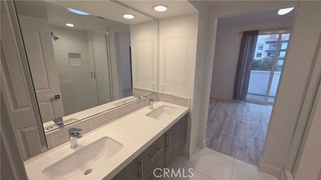 3309 Aria Lane, Los Angeles, CA 90034