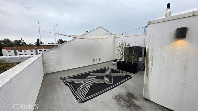 3309 Aria Lane, Los Angeles, CA 90034
