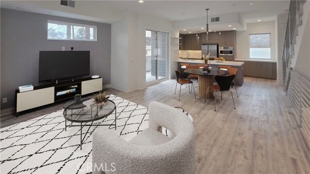 3309 Aria Lane, Los Angeles, CA 90034