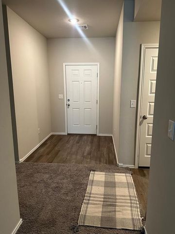 1214 Chuck Wagon Drive, El Reno, OK 73036