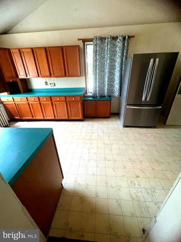 200 HELENA ST, Newfield, NJ 08344