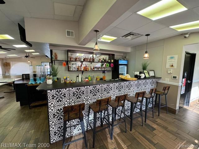 1297 Fort Street, Wyandotte, MI 48192